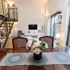 Apartment Vivimihome Loft Su Due Livelli Con Terrazzo, Milan